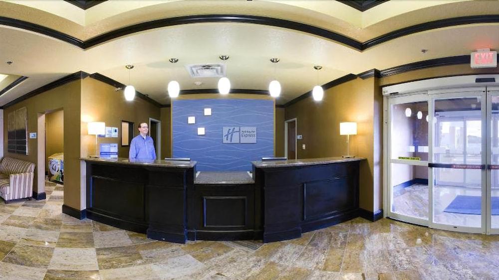 Holiday Inn Express Mccomb By Ihg McComb Exterior foto