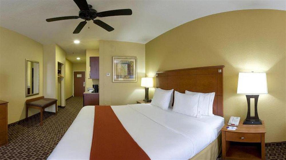Holiday Inn Express Mccomb By Ihg McComb Exterior foto