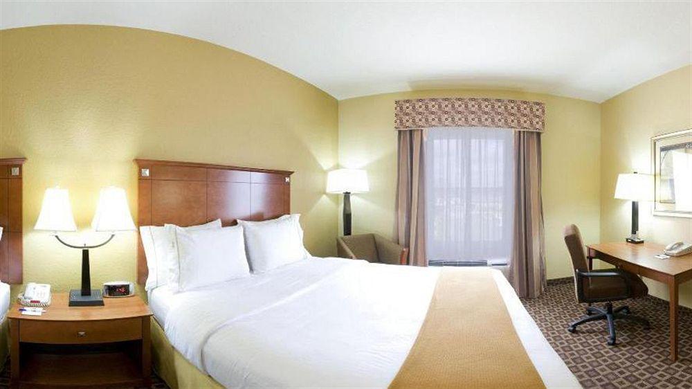 Holiday Inn Express Mccomb By Ihg McComb Exterior foto