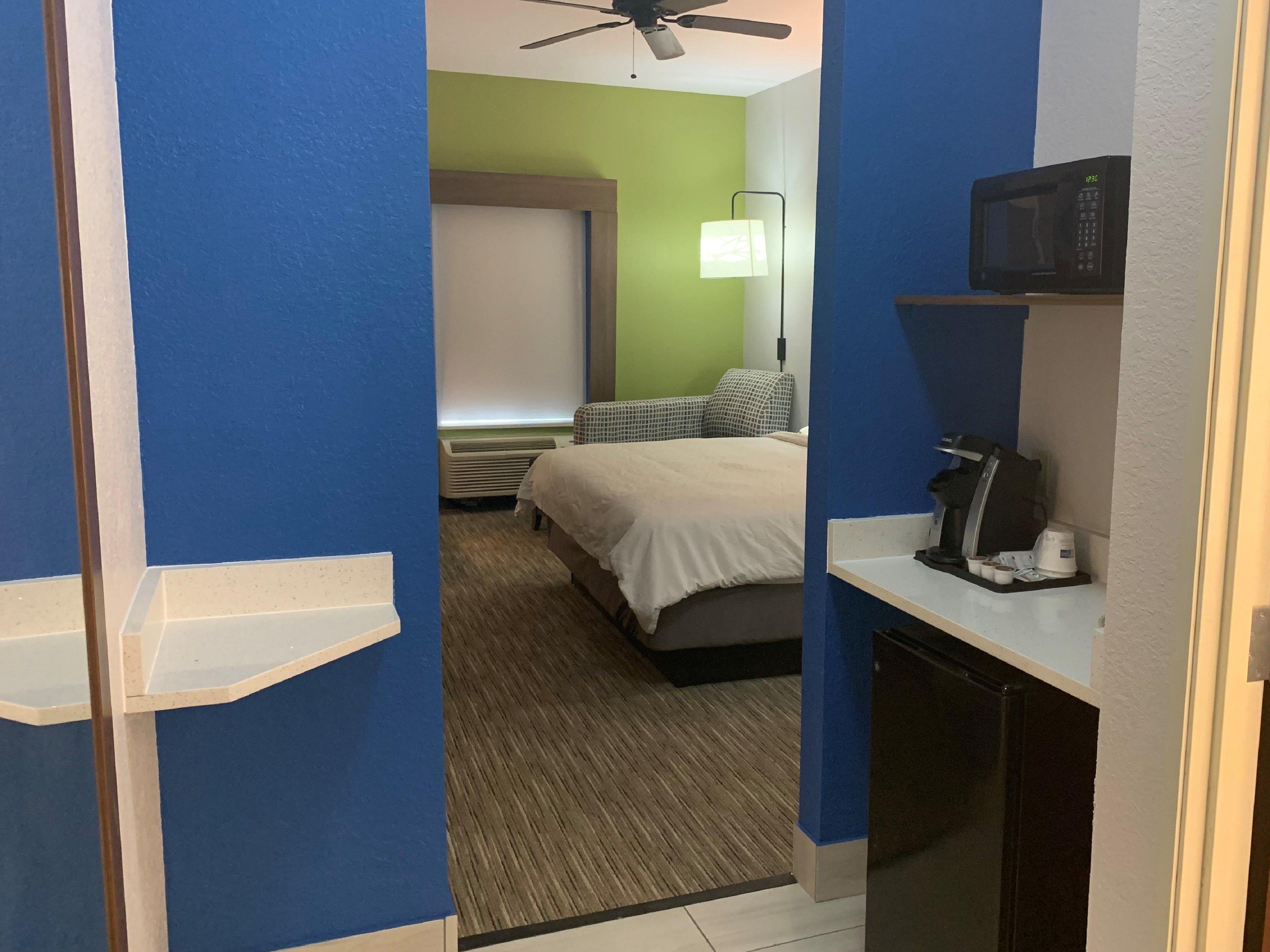Holiday Inn Express Mccomb By Ihg McComb Exterior foto